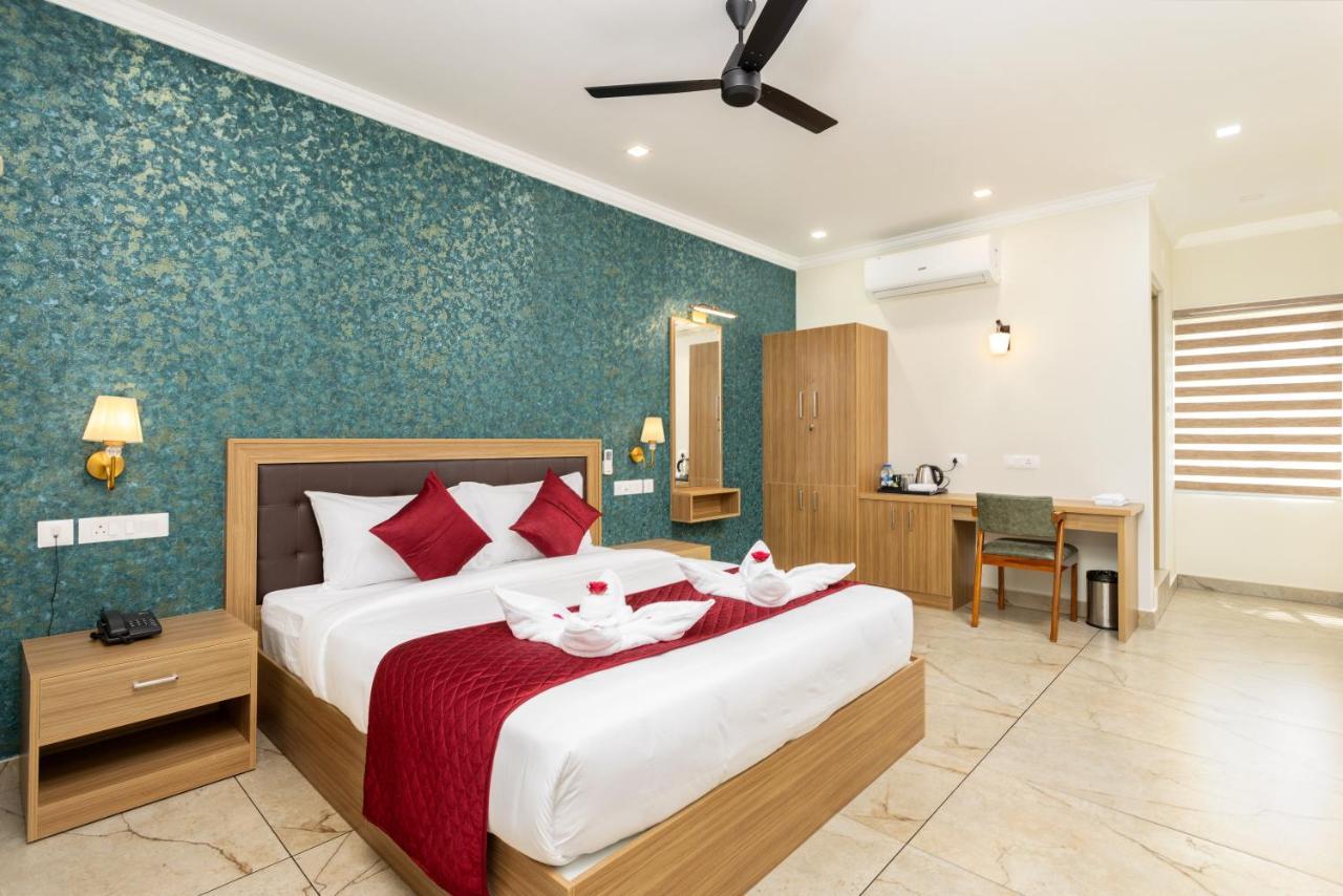Esaa Airport Hotel Kochi Exteriér fotografie