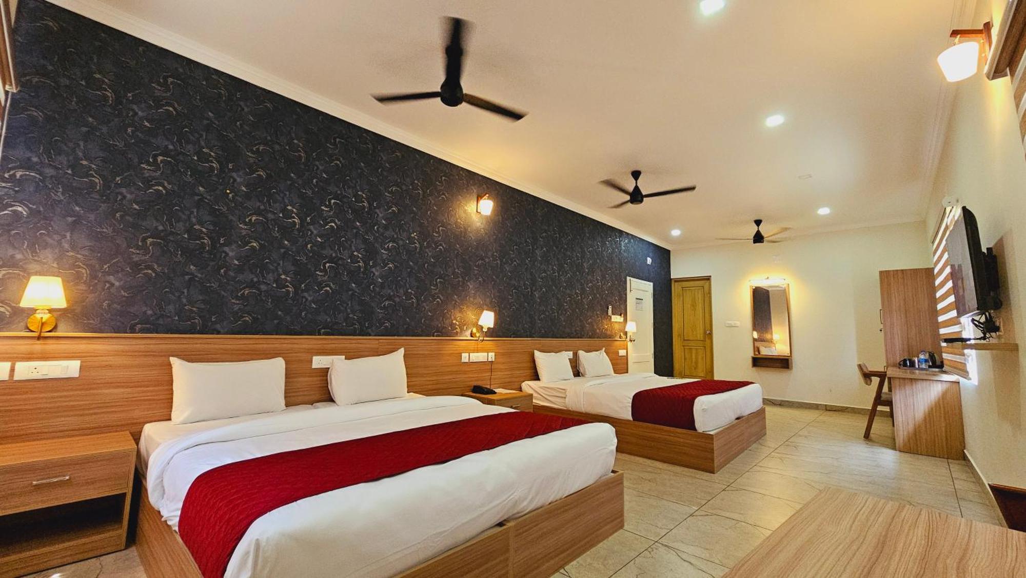 Esaa Airport Hotel Kochi Exteriér fotografie