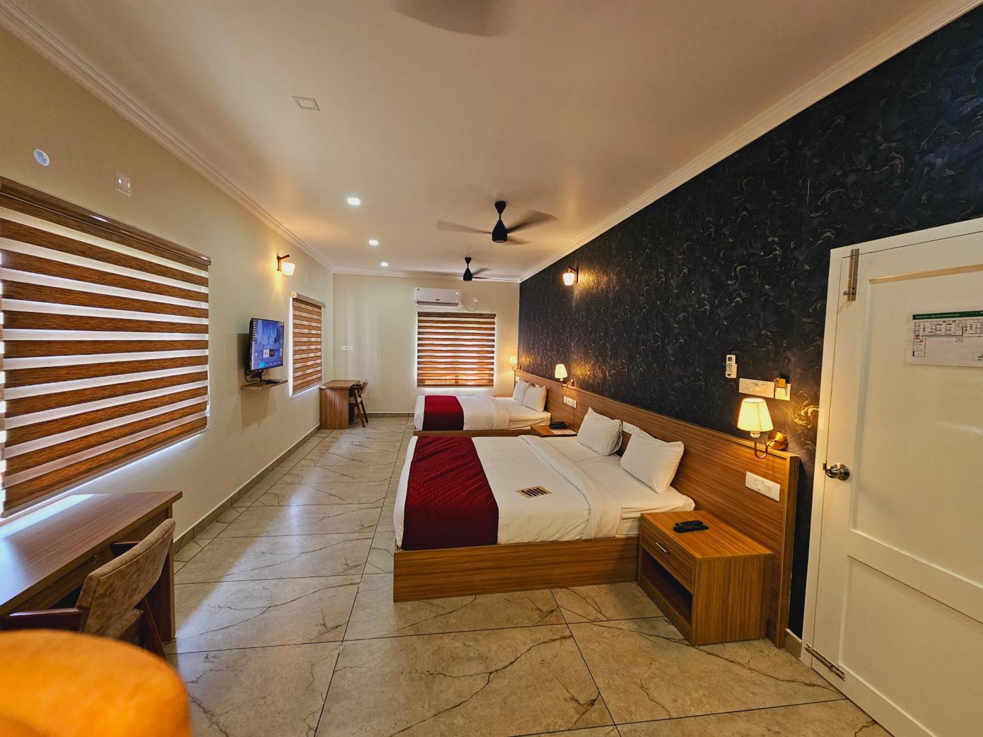 Esaa Airport Hotel Kochi Exteriér fotografie