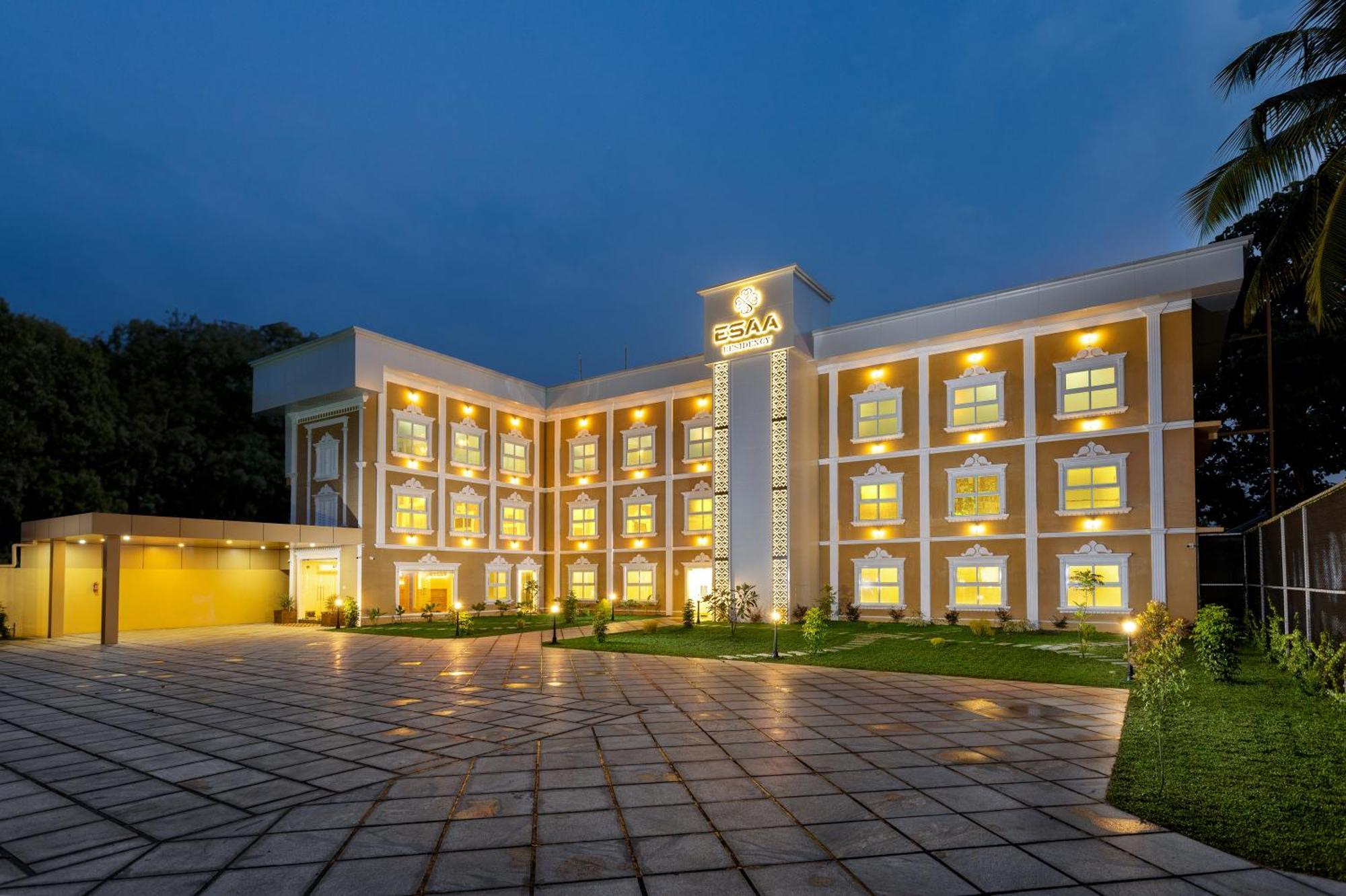 Esaa Airport Hotel Kochi Exteriér fotografie